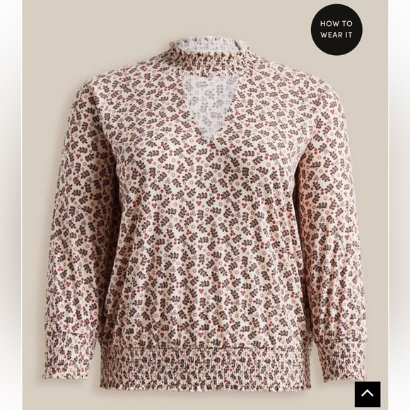 NWT Torrid Textured Jersey Choker Neck Smocked Bottom Top - Picture 1 of 5